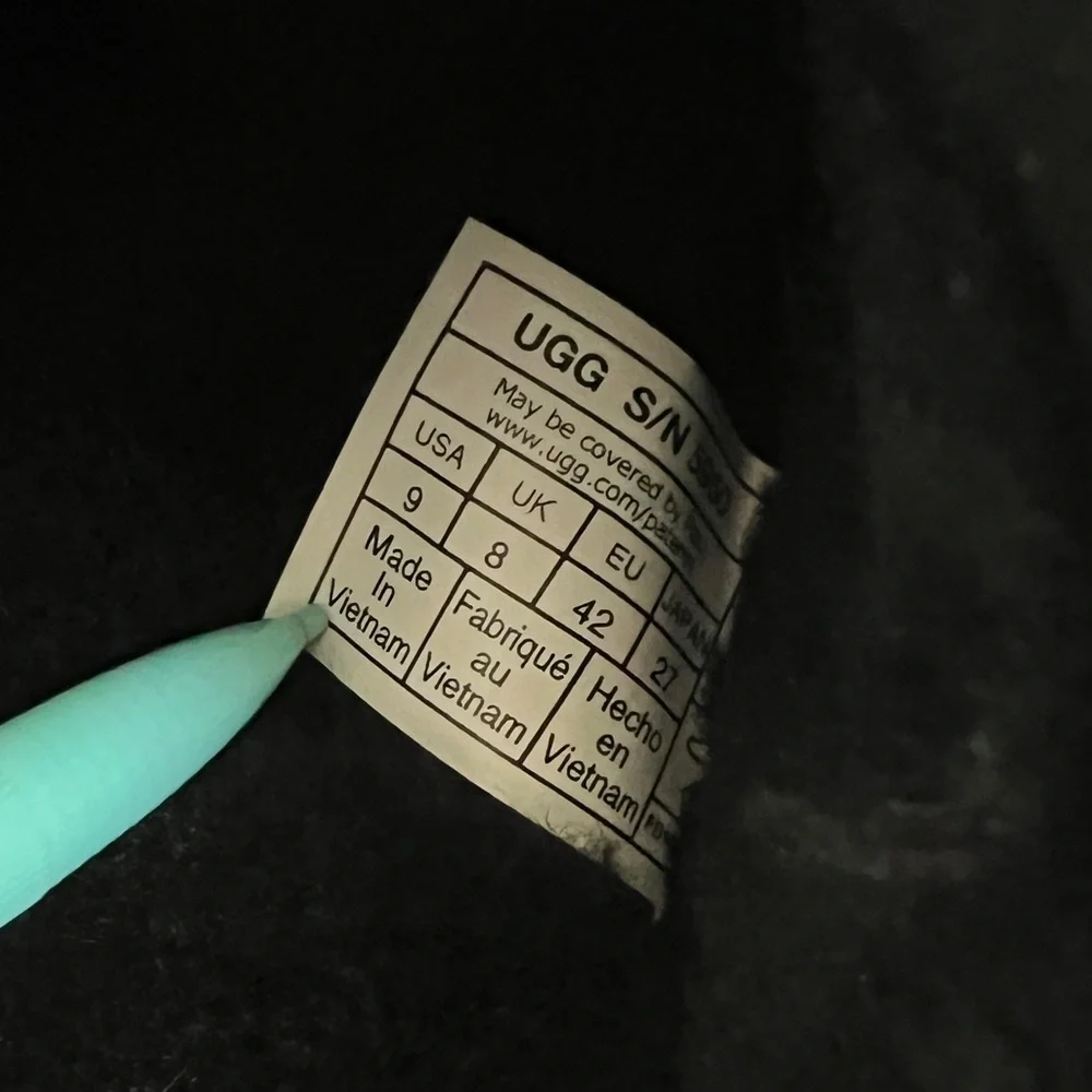 New UGG Tasman Slipper in Black Men’s Slip-On - Picture 12 of 14